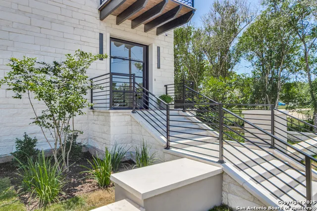 401 Oak Park Dr Unit B Boerne, TX 78006